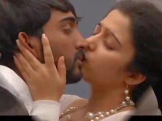 Telugu คู่ planning สำหรับ เพศ วีดีโอ ทั่ว the โทรศัพท์ บน การ์ดแสดงความรัก วัน