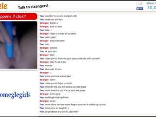 Pink Bra daughter from Omegle